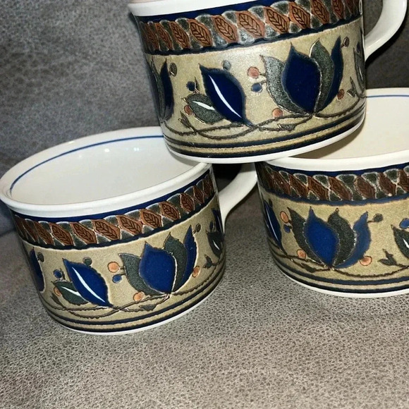 Mikasa Intaglio CAC 01 Arabella 4 Pc‎ Mug Set Art Deco Decor 80s Dinnerware - Picture 2 of 6